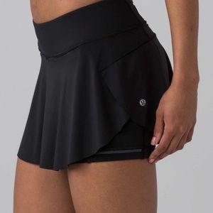 Lululemon quick pace skirt